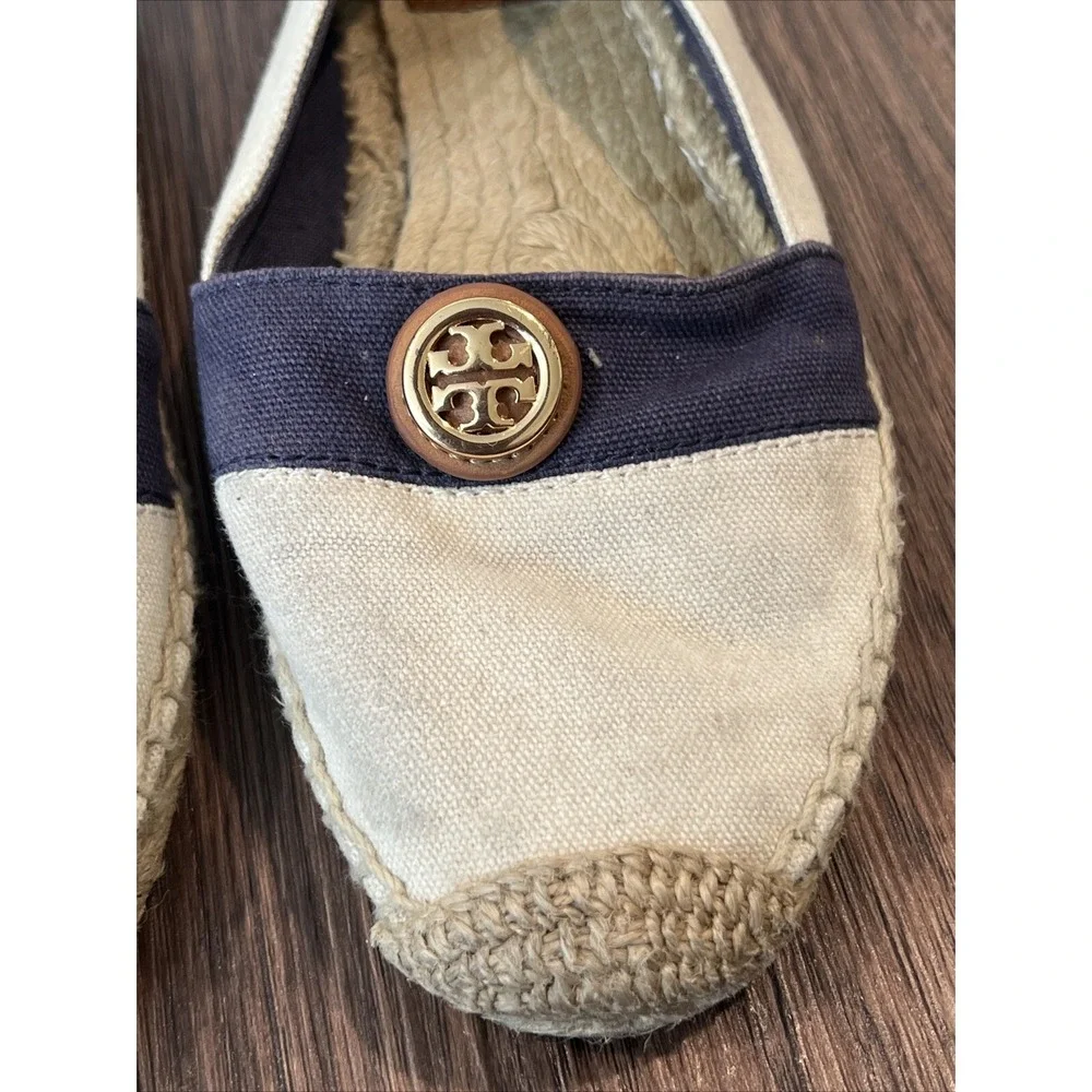TORY BURCH ESPADRILLE BEIGE AND NAVY SHOES SIZE 6.5